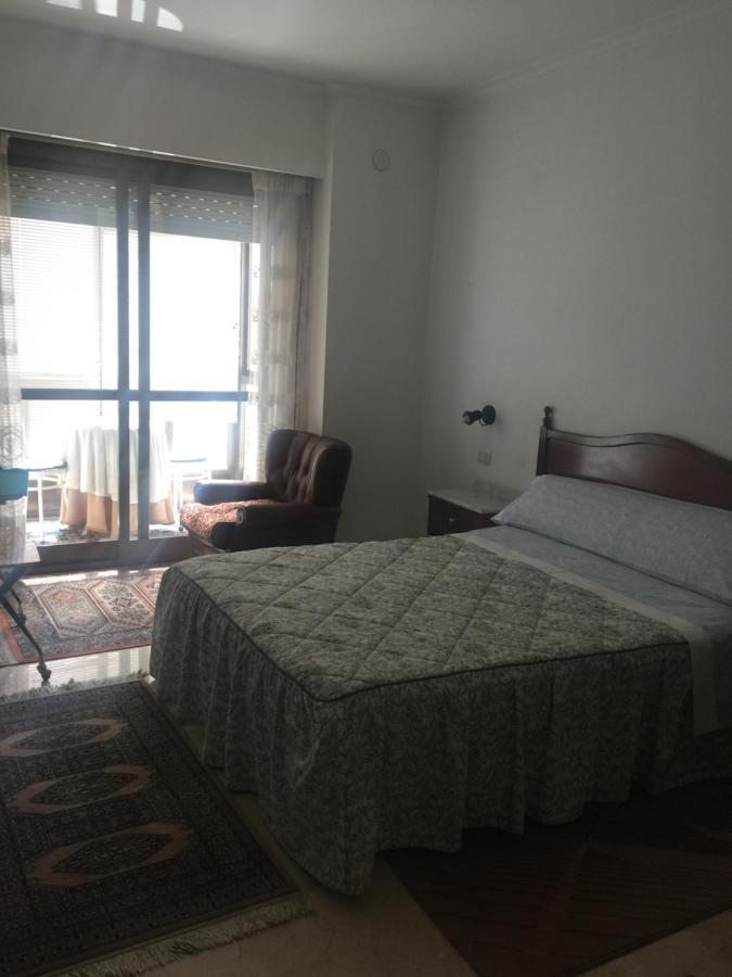 Residencia Universidad Ουρένσε Εξωτερικό φωτογραφία