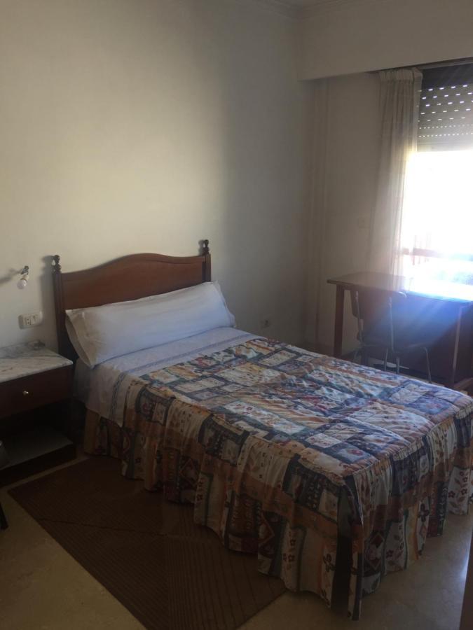 Residencia Universidad Ουρένσε Εξωτερικό φωτογραφία