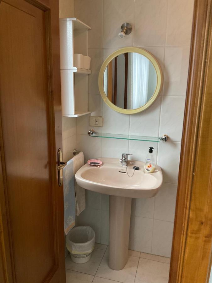 Residencia Universidad Ουρένσε Εξωτερικό φωτογραφία