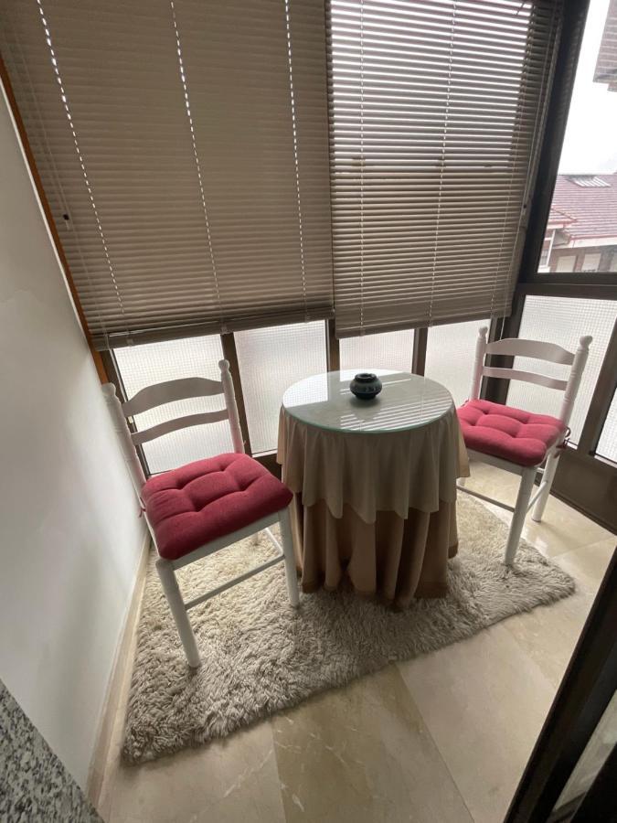 Residencia Universidad Ουρένσε Εξωτερικό φωτογραφία